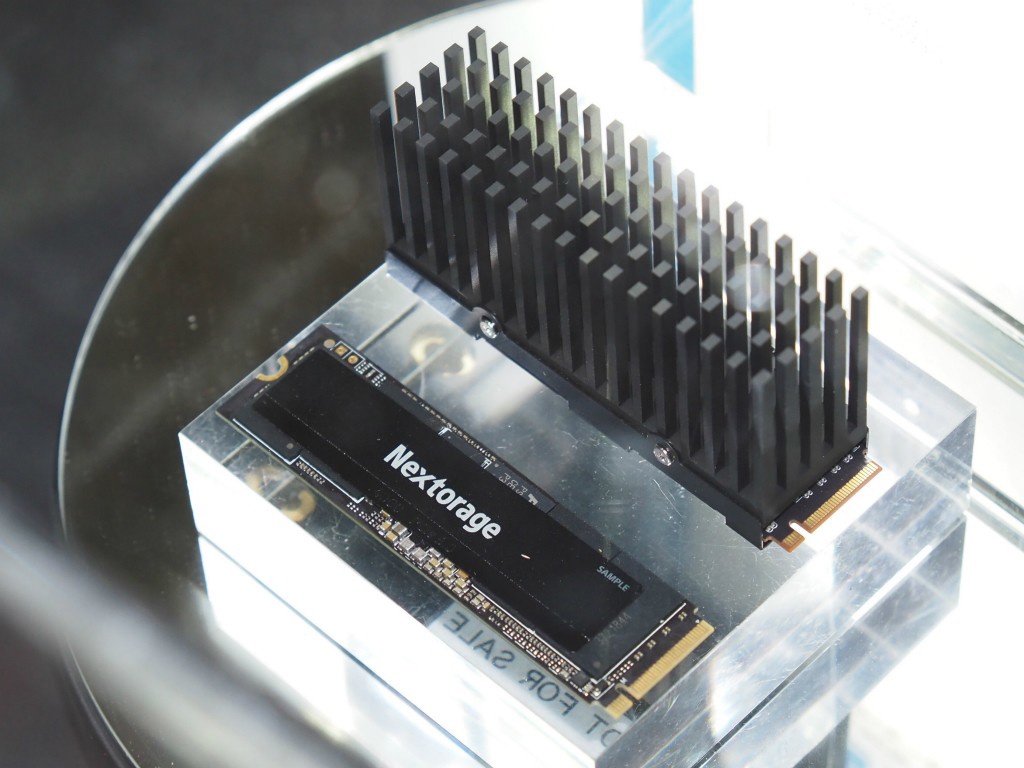 Nextorage PCIe 5.0 SSD 实测，顺序读写速度超 10000MB/s